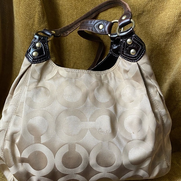 Coach shoulder bag